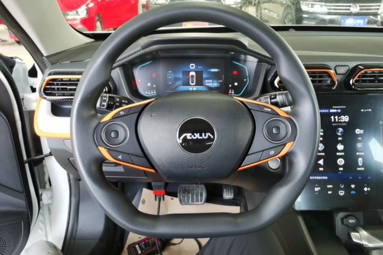 Used Dongfeng Aeolus Yixuan 2023 Mach Edition 1.5L Automatic Chasing Shadow Version Steering Wheel