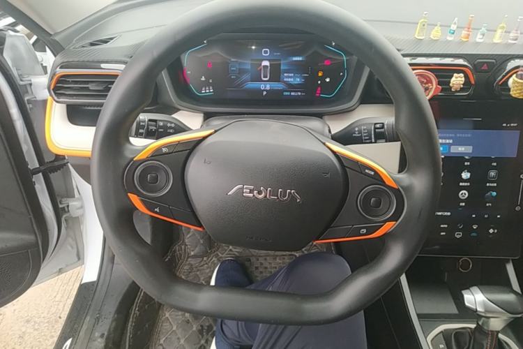 Used Dongfeng Aeolus Yixuan 2023 Mach Edition 1.5L Automatic Chasing Wind Version Steering Wheel