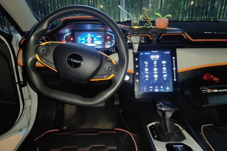 Used Dongfeng Aeolus Yixuan 2023 Mach Edition 1.5L Automatic Chasing Wind Version Steering Wheel