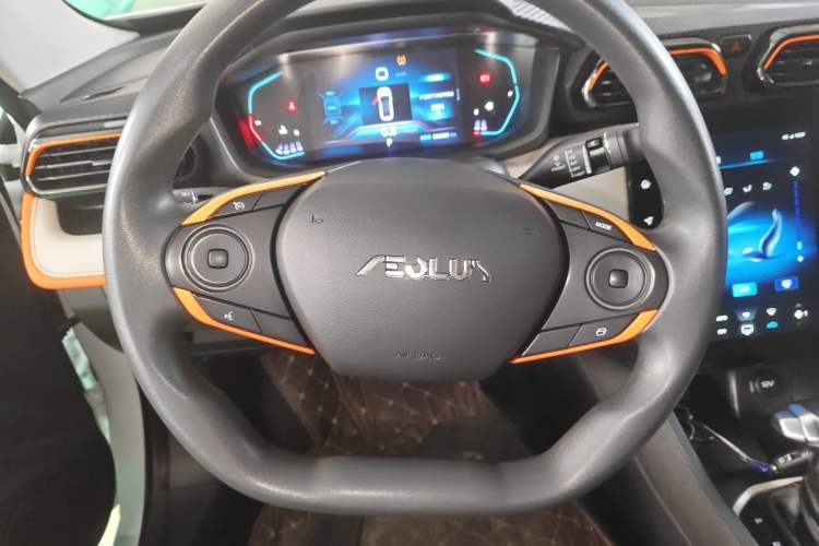 Used Dongfeng Aeolus Yixuan 2023 Mach Edition 1.5L Automatic Chasing Wind Version Steering Wheel