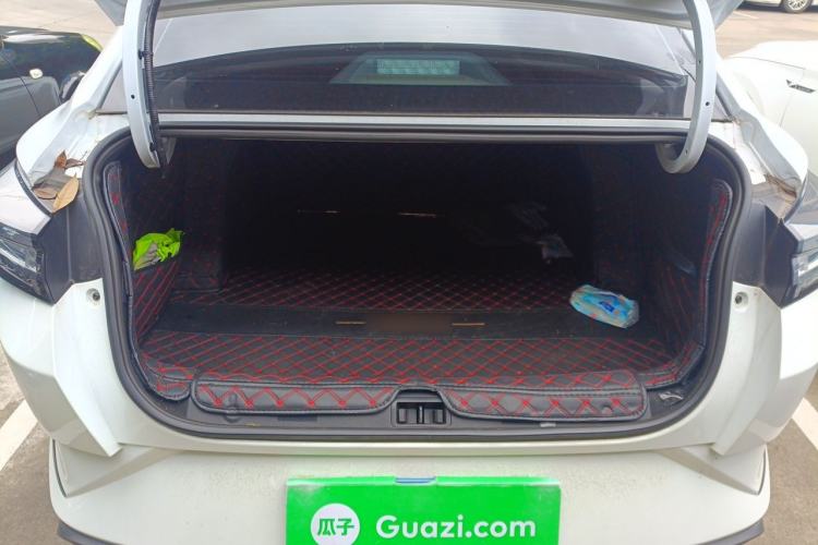 Used Dongfeng Aeolus Yixuan 2023 Mach Edition 1.5L Automatic Chasing Wind Version Trunk