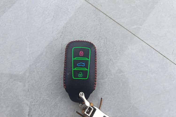 Used Dongfeng Aeolus Yixuan 2023 Mach Edition 1.5L Automatic Chasing Shadow Version Vehicle Key