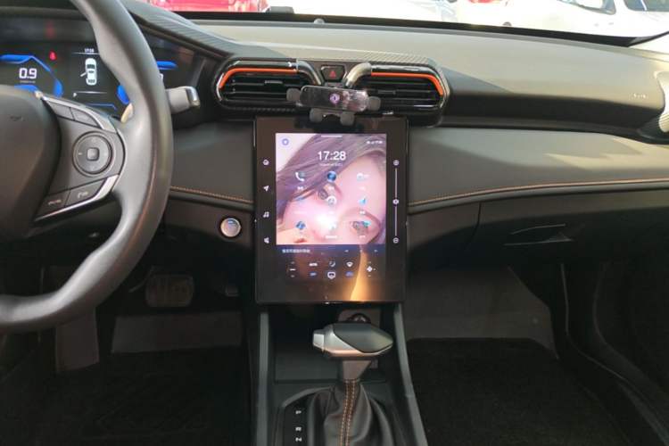 Used Dongfeng Aeolus Yixuan 2024 1.5L Automatic JingSu Edition Audio And AC Panel
