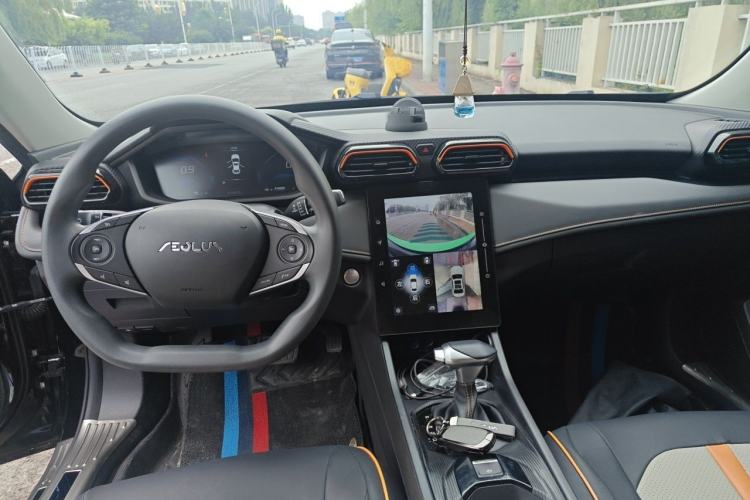 Used Dongfeng Aeolus Yixuan 2024 1.5L Automatic JingSu Edition Center Console