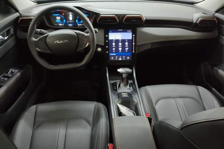 Used Dongfeng Aeolus Yixuan 2024 1.5L Automatic JingSu Edition Center Console