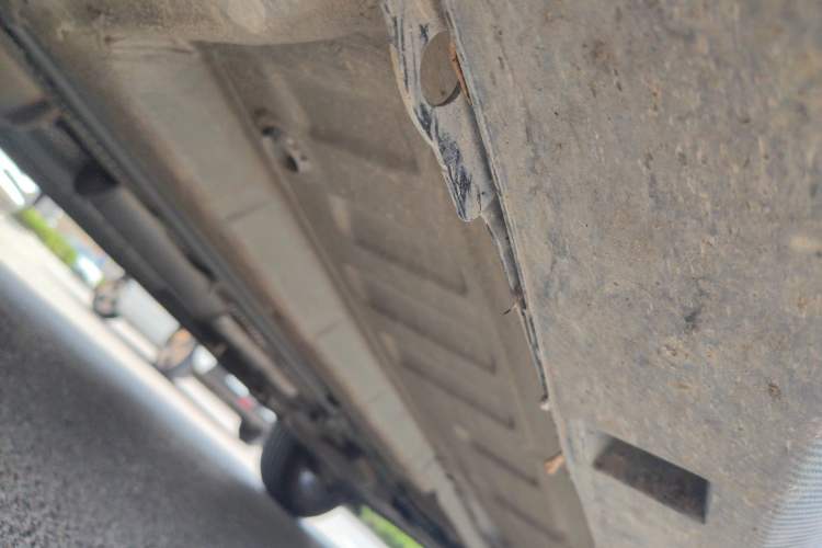Used Dongfeng Aeolus Yixuan 2024 1.5L Automatic JingSu Edition Chassis Front Left