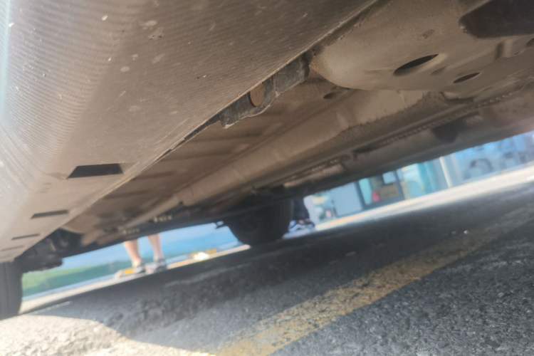 Used Dongfeng Aeolus Yixuan 2024 1.5L Automatic JingSu Edition Chassis Front Right