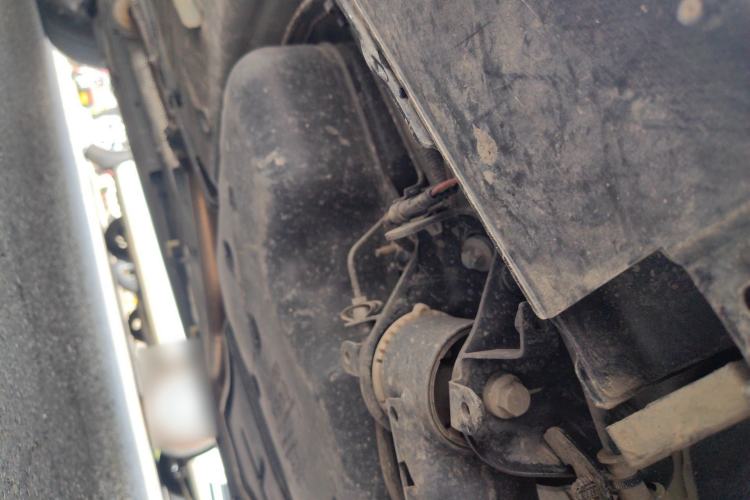 Used Dongfeng Aeolus Yixuan 2024 1.5L Automatic JingSu Edition Chassis Rear Left
