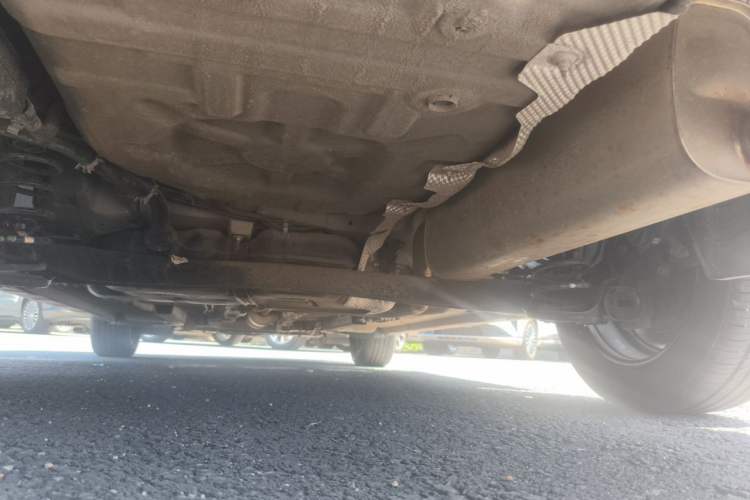 Used Dongfeng Aeolus Yixuan 2024 1.5L Automatic JingSu Edition Chassis Rear