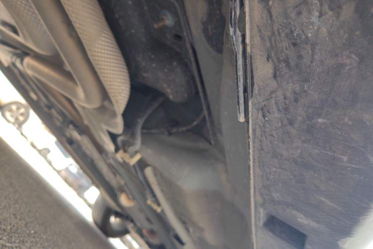 Used Dongfeng Aeolus Yixuan 2024 1.5L Automatic JingSu Edition Chassis Rear Right