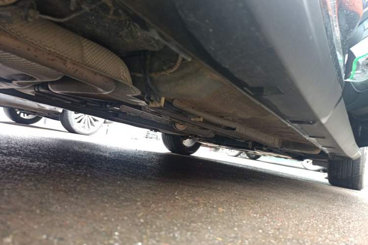 Used Dongfeng Aeolus Yixuan 2024 1.5T Automatic Jingqing Edition Chassis Rear Right