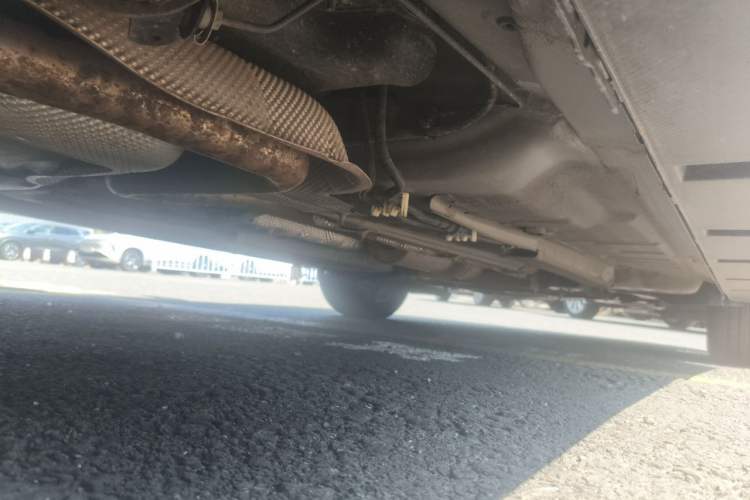 Used Dongfeng Aeolus Yixuan 2024 1.5L Automatic JingSu Edition Chassis Rear Right