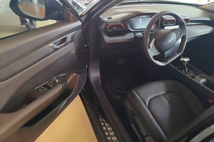 Used Dongfeng Aeolus Yixuan 2024 1.5L Automatic JingSu Edition Driver Seat