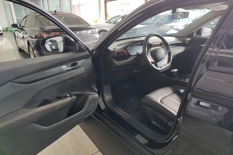 Used Dongfeng Aeolus Yixuan 2024 1.5L Automatic JingSu Edition Driver Seat