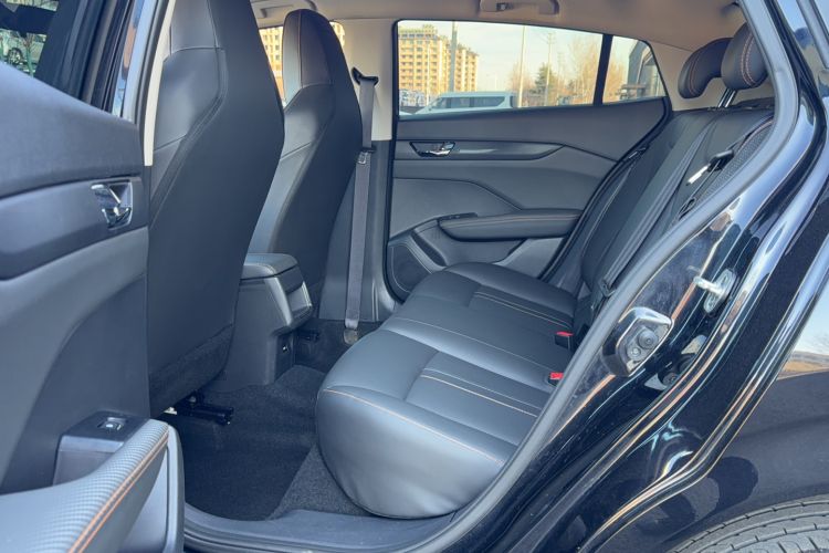 Used Dongfeng Aeolus Yixuan 2024 1.5L Automatic JingSu Edition Driver Seat