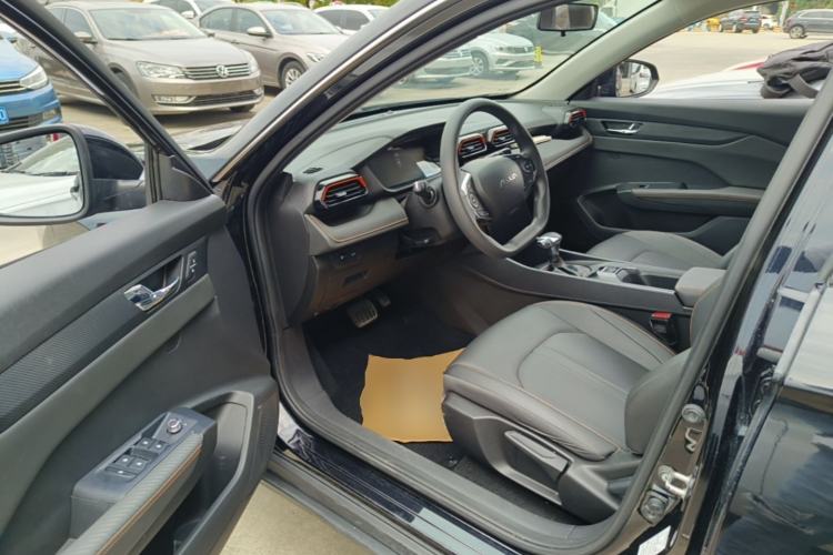 Used Dongfeng Aeolus Yixuan 2024 1.5L Automatic JingSu Edition Driver Seat
