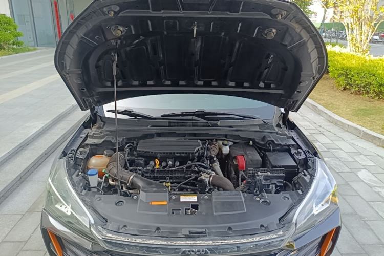 Used Dongfeng Aeolus Yixuan 2024 1.5T Automatic Jingqing Edition Engine Bay