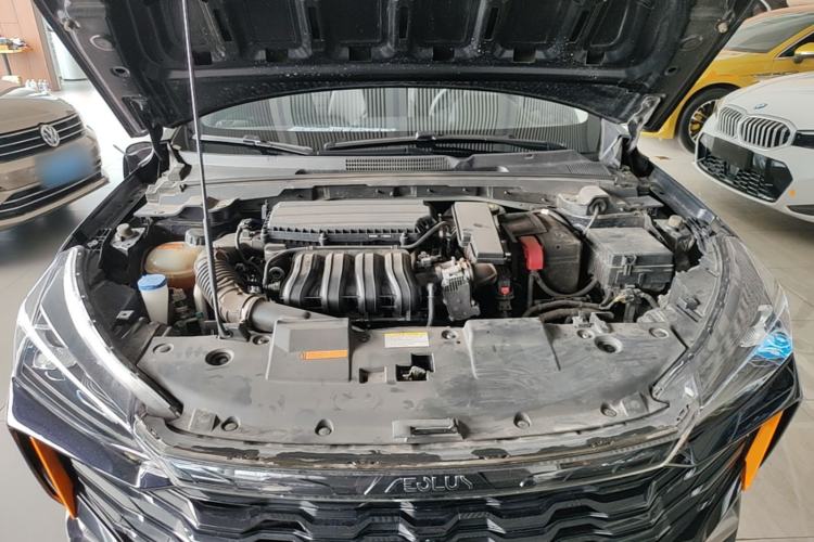 Used Dongfeng Aeolus Yixuan 2024 1.5L Automatic JingSu Edition Engine Bay