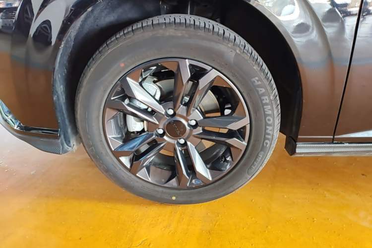 Used Dongfeng Aeolus Yixuan 2024 1.5L Automatic JingSu Edition Exterior 4