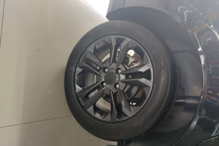 Used Dongfeng Aeolus Yixuan 2024 1.5L Automatic JingSu Edition Exterior 8