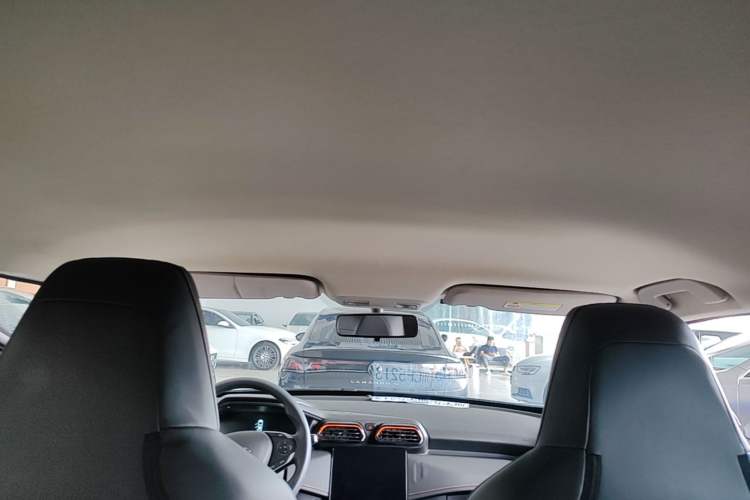 Used Dongfeng Aeolus Yixuan 2024 1.5L Automatic JingSu Edition Headliner