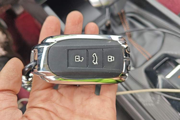 Used Dongfeng Aeolus Yixuan 2024 1.5L Automatic JingSu Edition Interior 1
