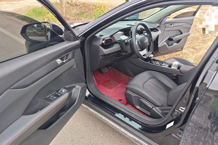 Used Dongfeng Aeolus Yixuan 2024 1.5L Automatic JingSu Edition Interior 3