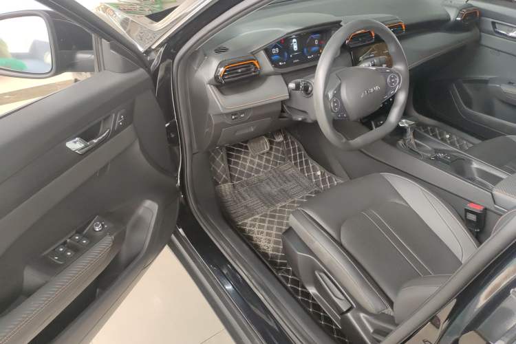 Used Dongfeng Aeolus Yixuan 2024 1.5L Automatic JingSu Edition Interior 3