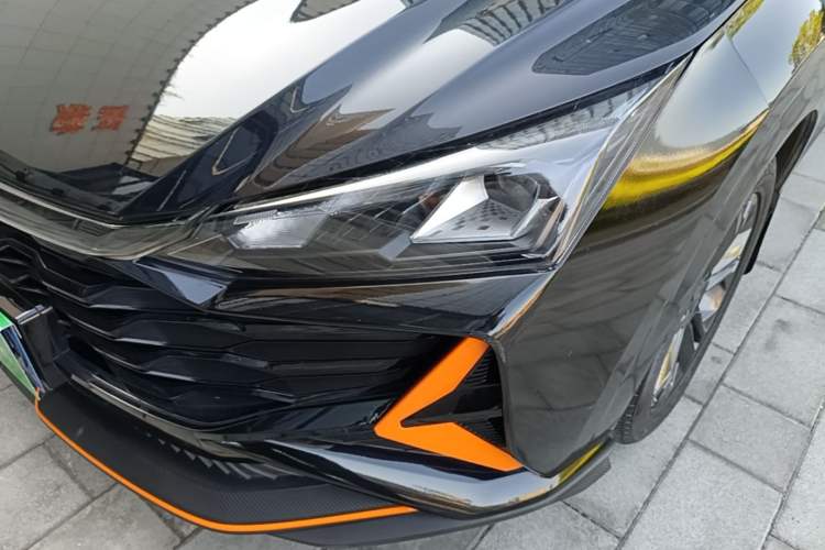 Used Dongfeng Aeolus Yixuan 2024 1.5T Automatic Jingqing Edition Left Front Headlight