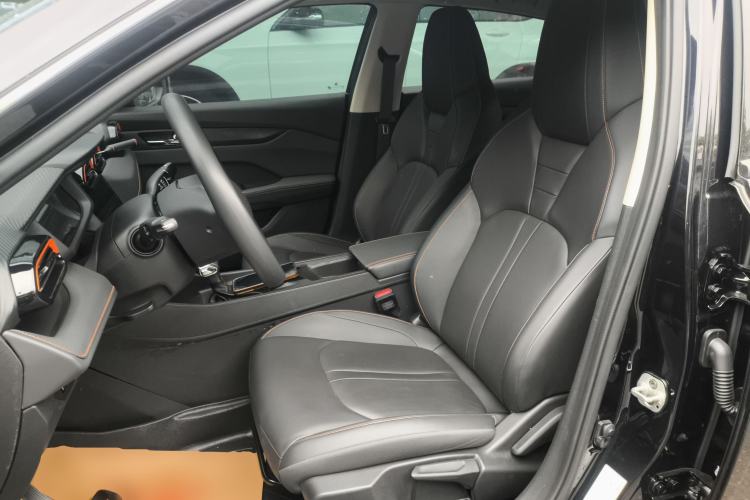 Used Dongfeng Aeolus Yixuan 2024 1.5L Automatic JingSu Edition Left Front Seat