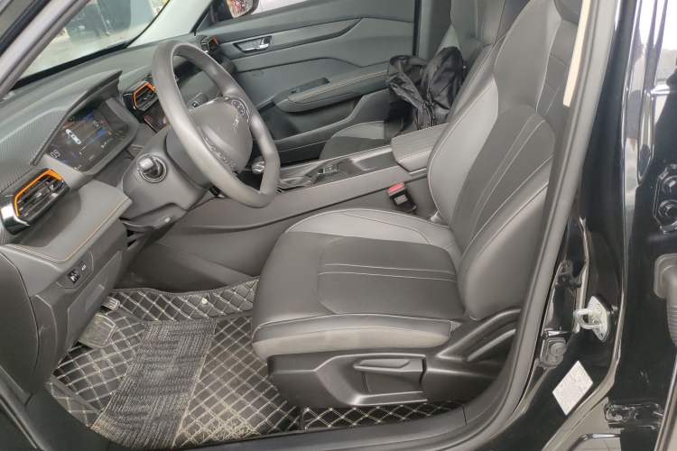Used Dongfeng Aeolus Yixuan 2024 1.5L Automatic JingSu Edition Left Front Seat