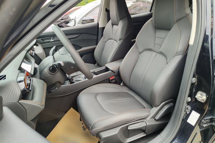 Used Dongfeng Aeolus Yixuan 2024 1.5L Automatic JingSu Edition Left Front Seat