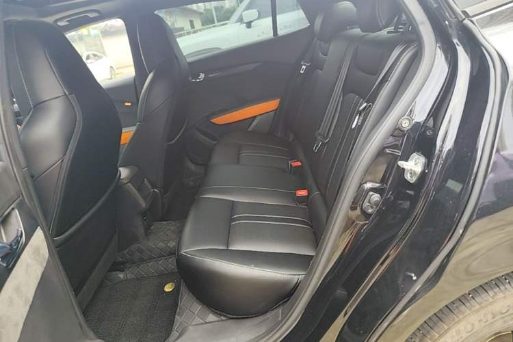 Used Dongfeng Aeolus Yixuan 2024 1.5T Automatic Jingqing Edition Left Rear Seat
