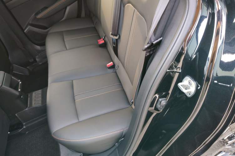 Used Dongfeng Aeolus Yixuan 2024 1.5L Automatic JingSu Edition Left Rear Seat