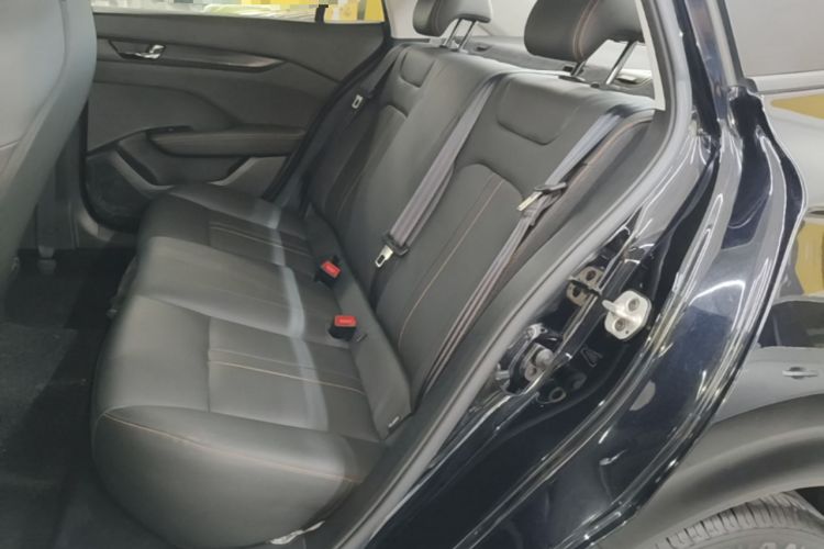 Used Dongfeng Aeolus Yixuan 2024 1.5L Automatic JingSu Edition Left Rear Seat