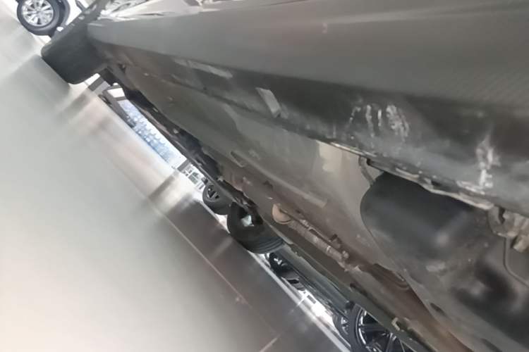 Used Dongfeng Aeolus Yixuan 2024 1.5L Automatic JingSu Edition Left Side Sill