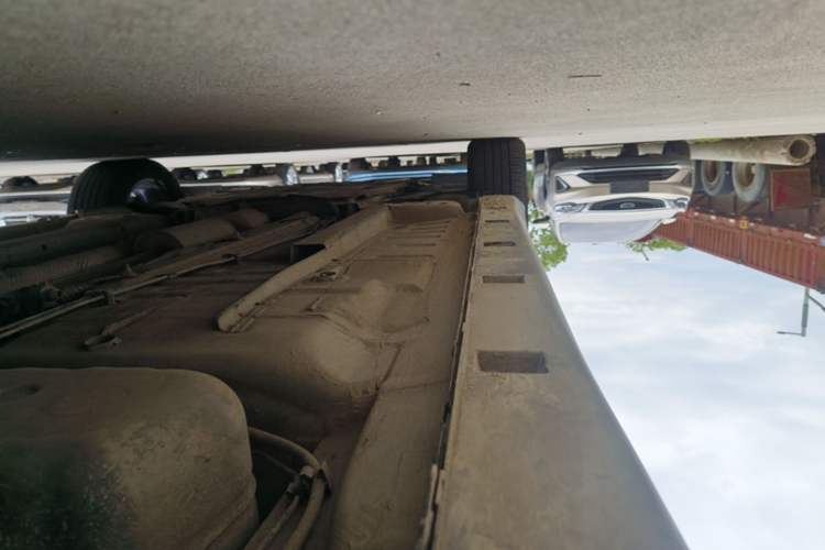 Used Dongfeng Aeolus Yixuan 2024 1.5L Automatic JingSu Edition Left Side Sill