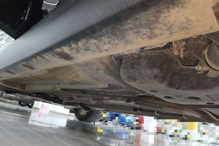 Used Dongfeng Aeolus Yixuan 2024 1.5L Automatic JingSu Edition Left Side Sill