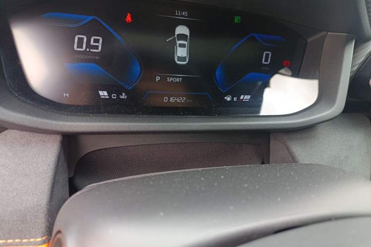 Used Dongfeng Aeolus Yixuan 2024 1.5T Automatic Jingqing Edition Odometer Close Up