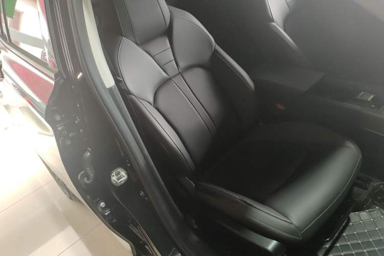 Used Dongfeng Aeolus Yixuan 2024 1.5L Automatic JingSu Edition Right Front Seat