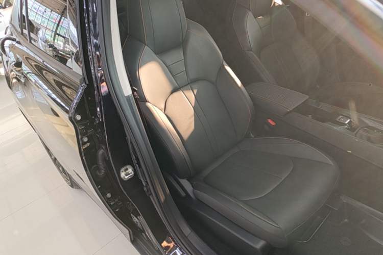Used Dongfeng Aeolus Yixuan 2024 1.5L Automatic JingSu Edition Right Front Seat