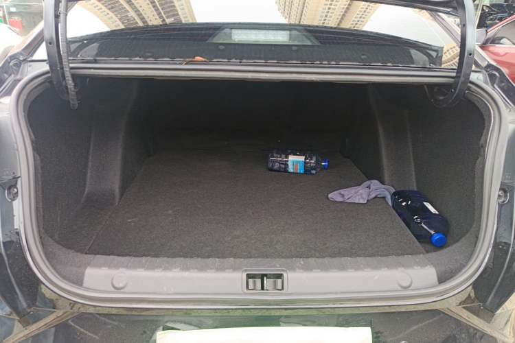 Used Dongfeng Aeolus Yixuan 2024 1.5T Automatic Jingqing Edition Trunk