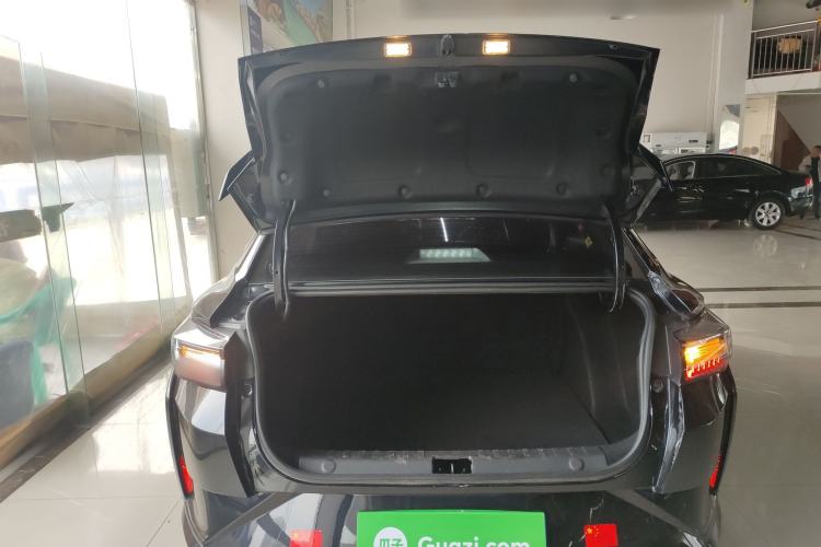 Used Dongfeng Aeolus Yixuan 2024 1.5L Automatic JingSu Edition Trunk