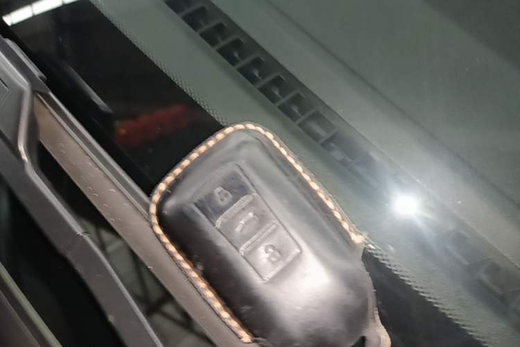 Used Dongfeng Aeolus Yixuan 2024 1.5L Automatic JingSu Edition Vehicle Key