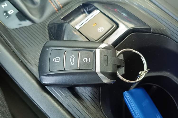 Used Dongfeng Aeolus Yixuan 2024 1.5T Automatic Jingqing Edition Vehicle Key
