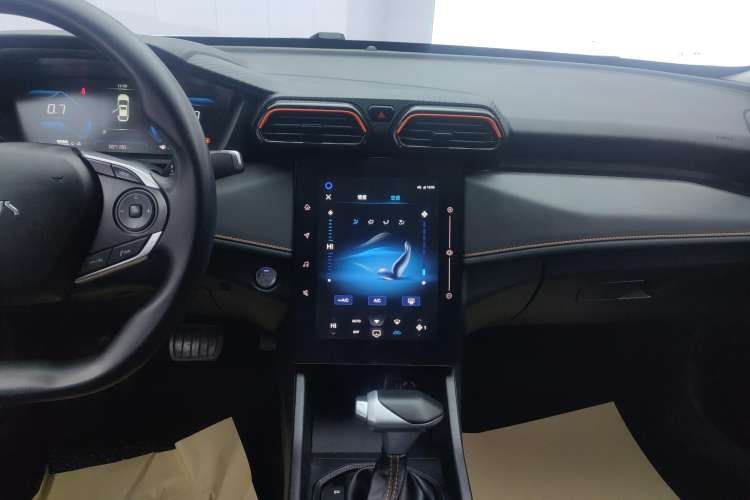 Used Dongfeng Aeolus Yixuan 2024 1.5L Automatic JingSu Edition Audio And AC Panel