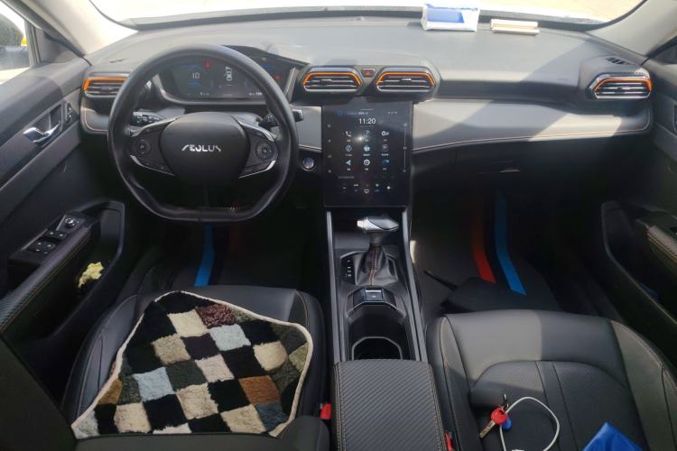 Used Dongfeng Aeolus Yixuan 2024 1.5L Automatic JingSu Edition Center Console