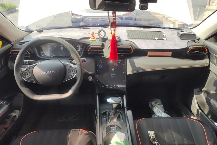 Used Dongfeng Aeolus Yixuan 2024 1.5L Automatic JingSu Edition Center Console