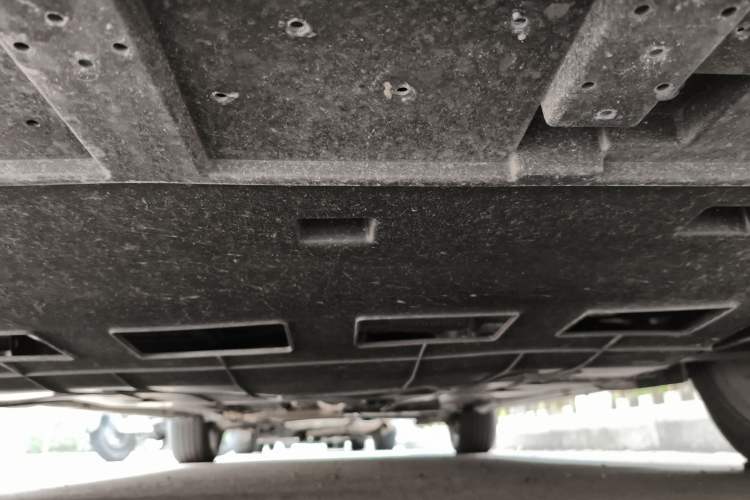 Used Dongfeng Aeolus Yixuan 2024 1.5L Automatic JingSu Edition Chassis Front