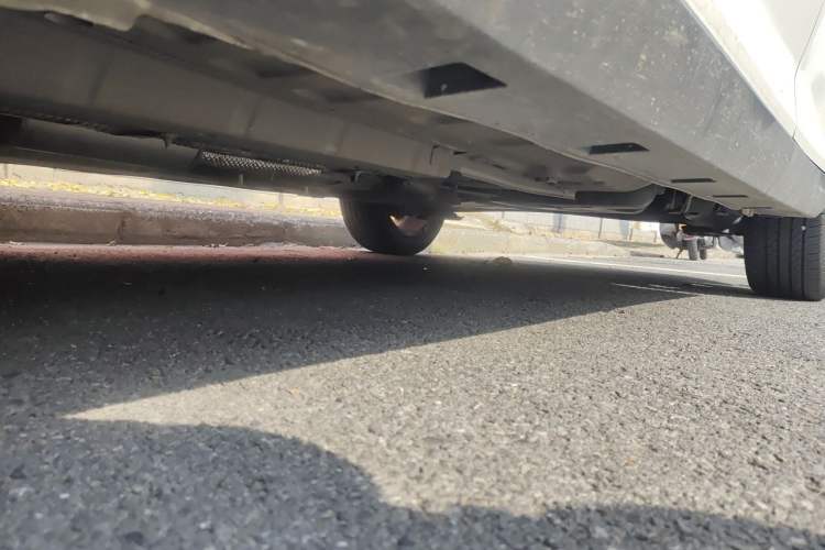 Used Dongfeng Aeolus Yixuan 2024 1.5L Automatic JingSu Edition Chassis Front Left